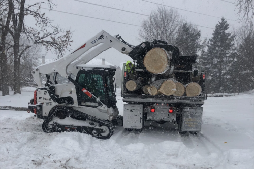 Bobcat-loading-Dump-Truck-Winter-2019-HZ